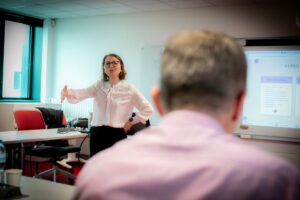 Ana Maria Dynamiser son cours